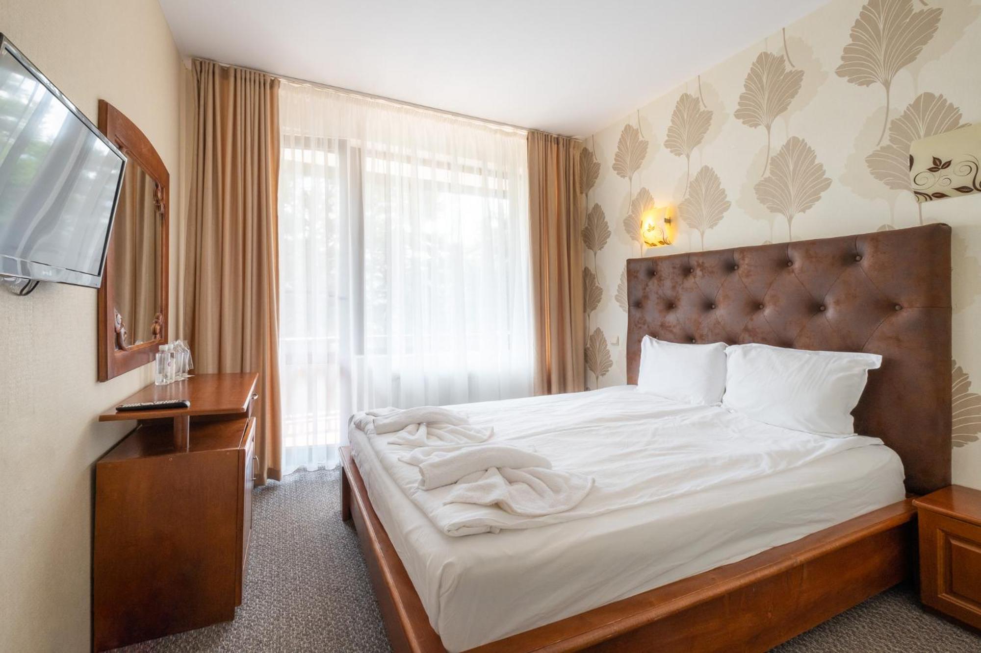 Complex Katalina Hotel Tsigov Chark Bagian luar foto