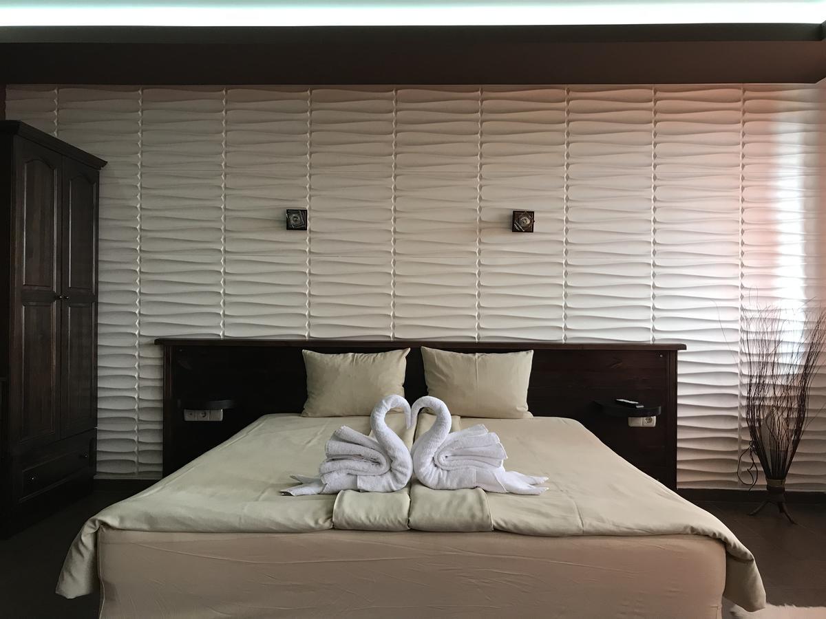 Complex Katalina Hotel Tsigov Chark Bagian luar foto